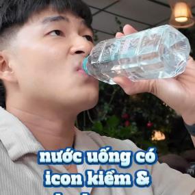 A. Tiến